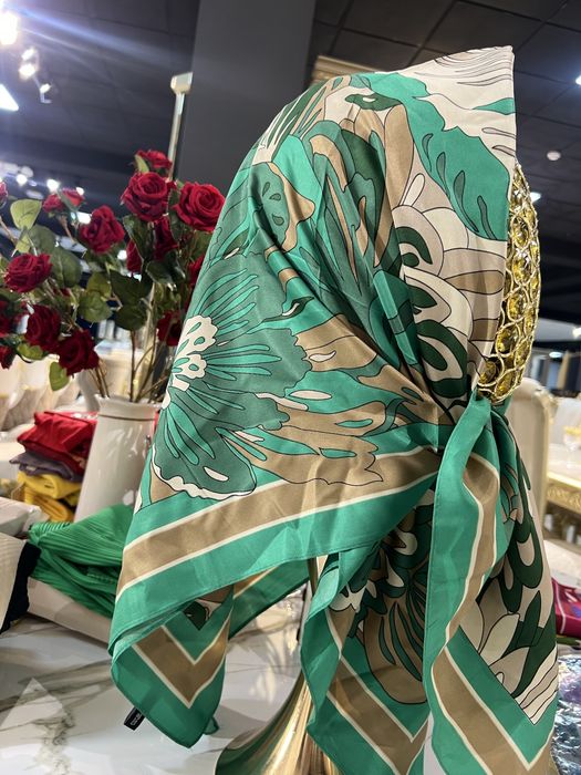 Платок женский люксовый