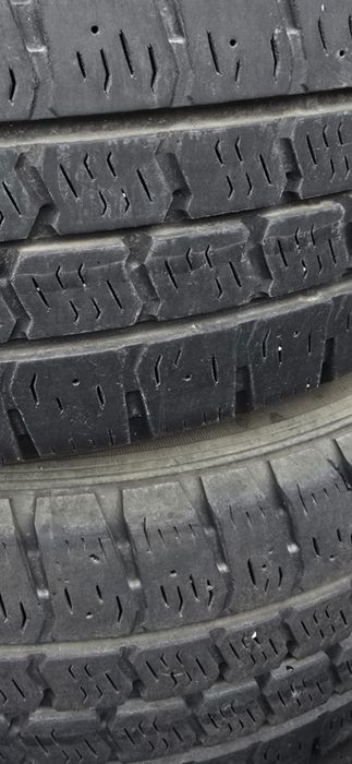 Vand anvelope C uri 205/65R16