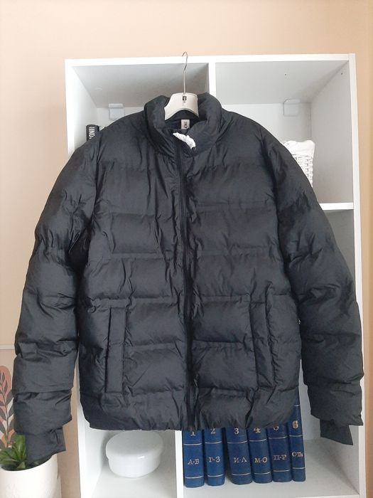 Ново черно мъжко яке размер М.