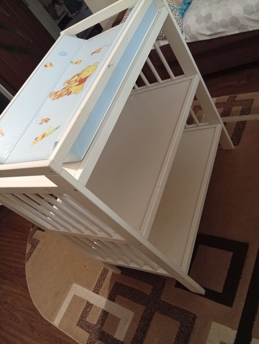 Masă de înfășat Ikea