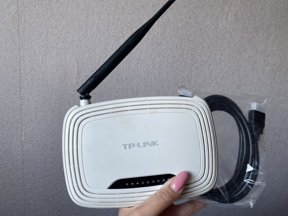 Продам НОВЫЙ вай фай Wi - Fi роутер модем  TP - Link