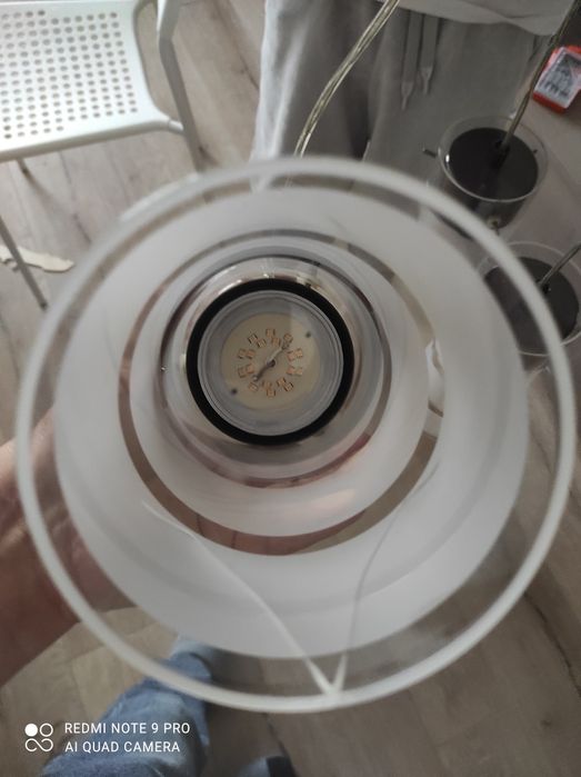 Люстра в хорошем состоянии