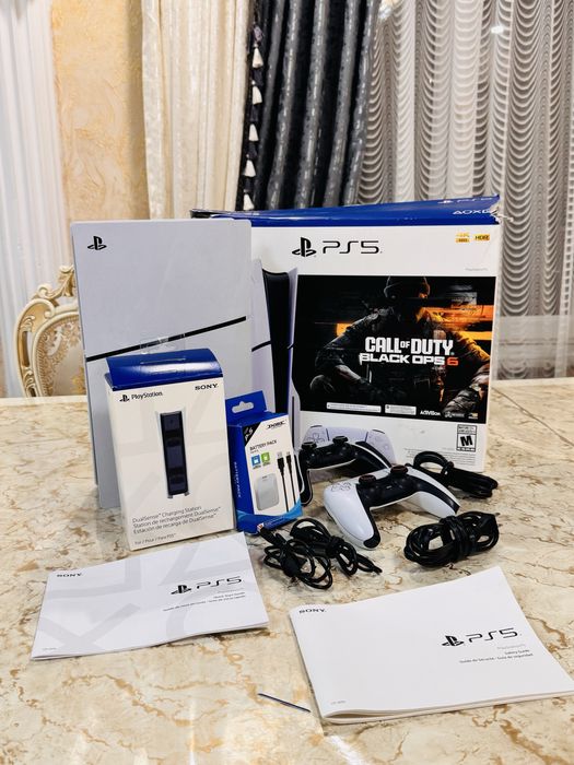 Продается игровая приставка SonyPlaystation 5 slim