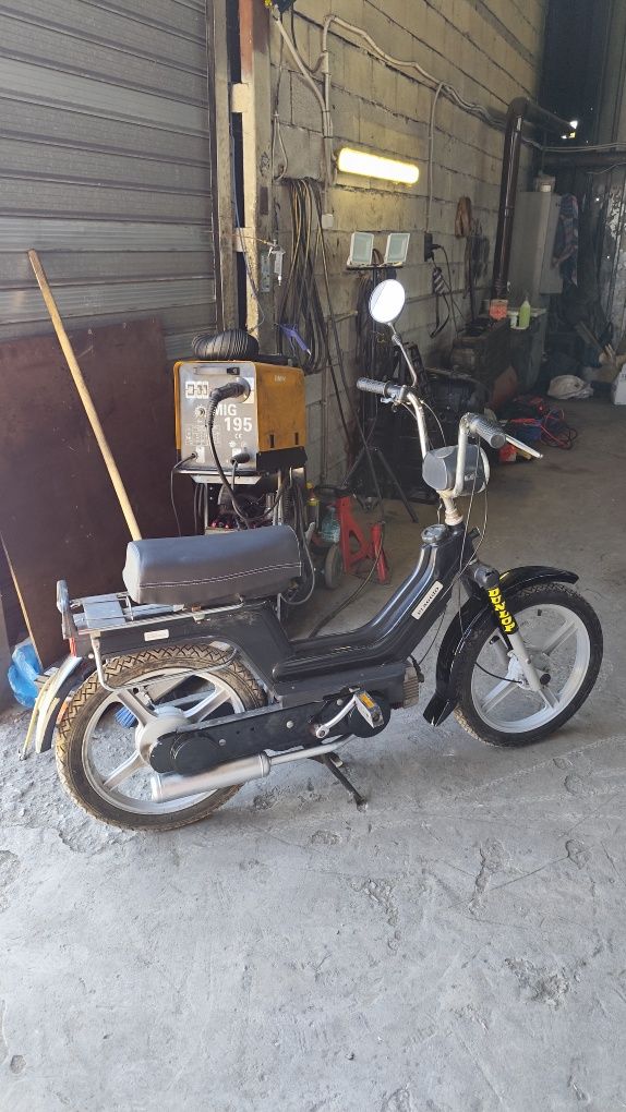 Педалетка Piaggio Si