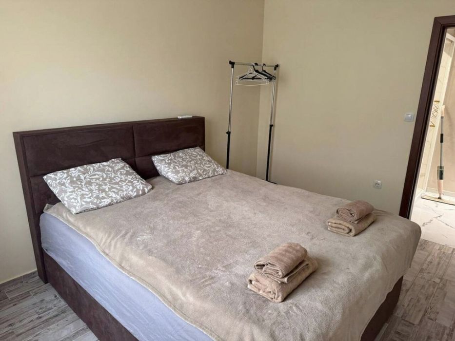 Оферта 15262 - Луксозен тристаен апартамент в Кючук Париж