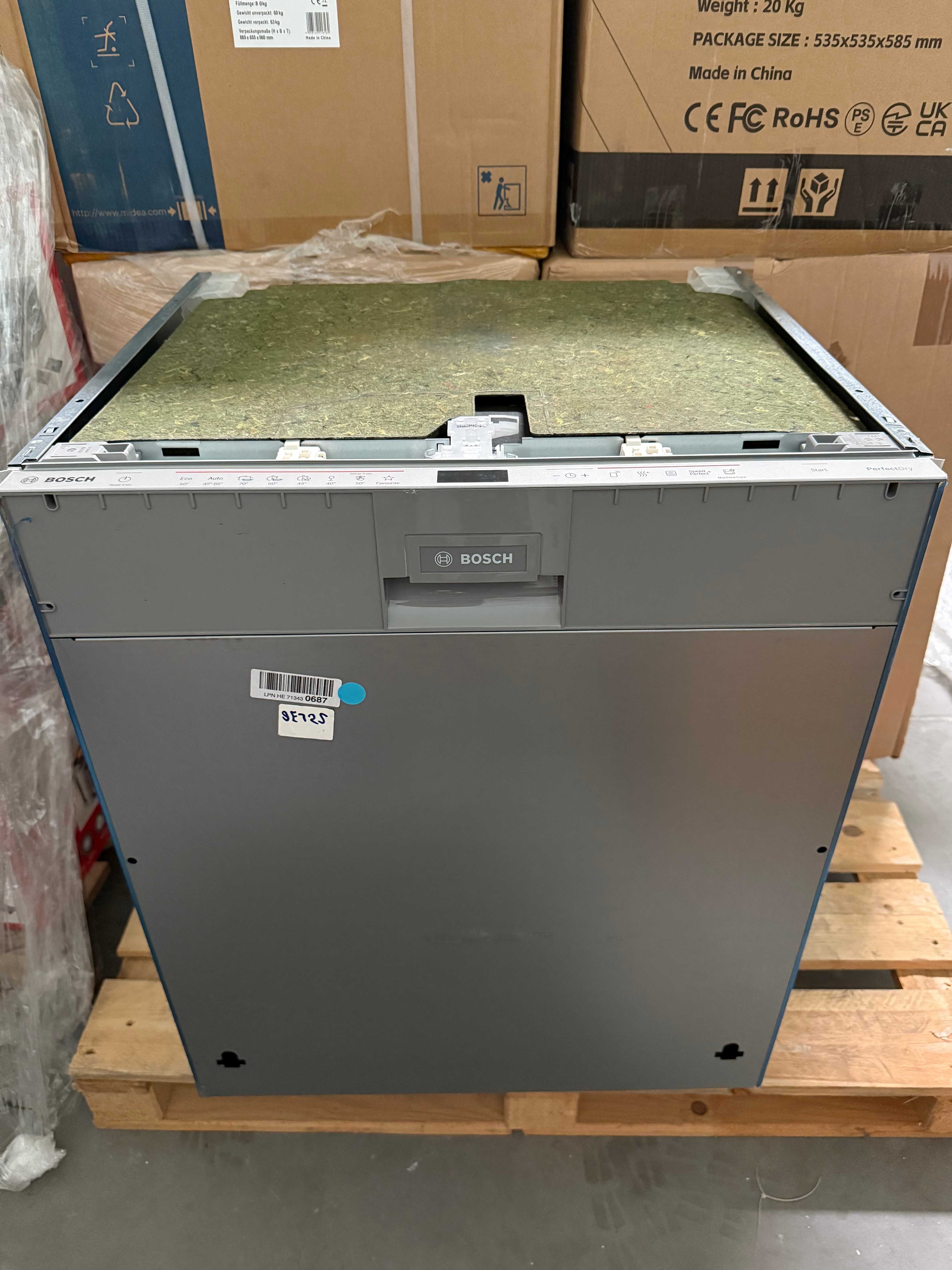 Съдомиялна Bosch XXL Смарт 60см – За вграждане, HomeConnect, Нова