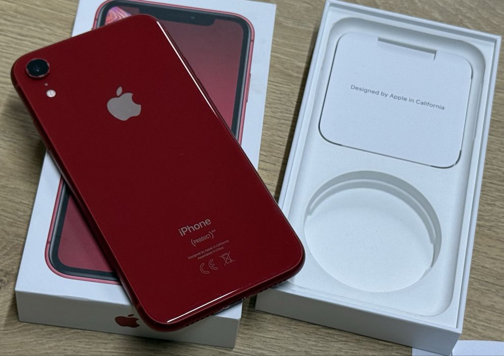 Iphone XR 64GB Red - Като Нов!!