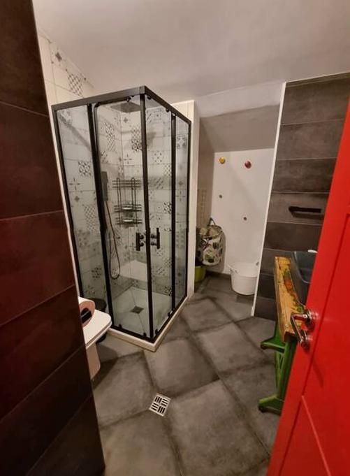 Дава се под наем Тристаен апартамент в София, Карпузица - 76 кв.м за 750 € - Снимка #12