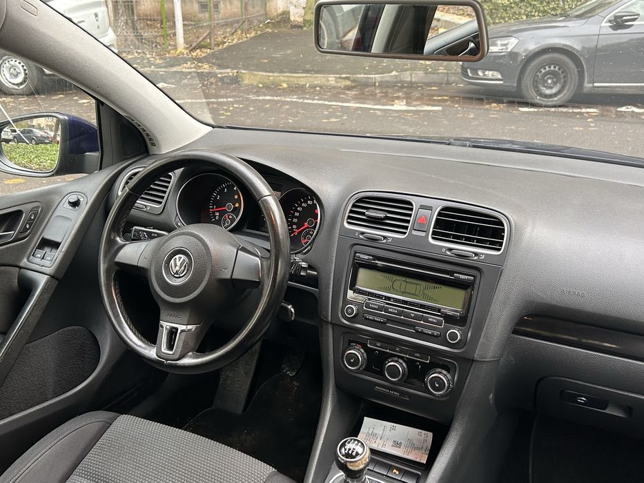 Volkswagen Golf 2010 1.4 L TSI 122 cp euro 5 6+1 trepte stare buna