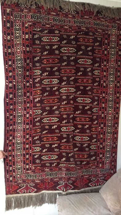 Продаю туркменский, старинный ковёр.