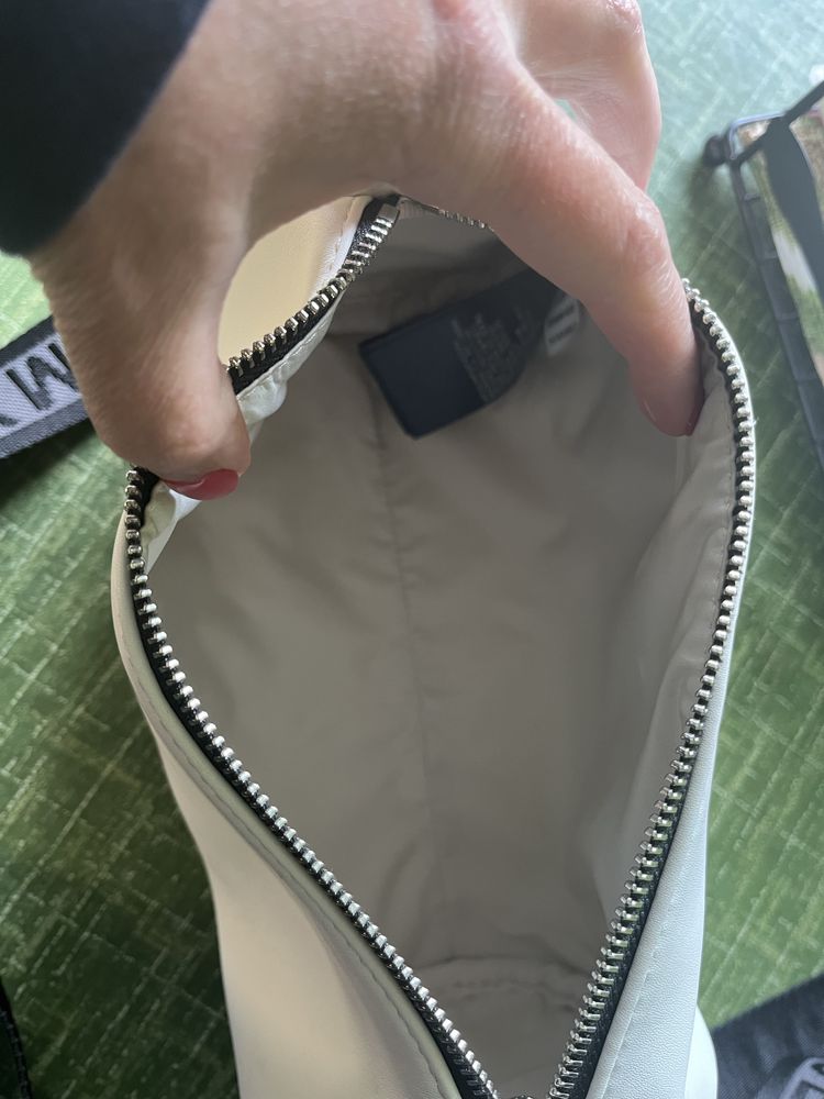 Tommy jeans дамска бяла чанта