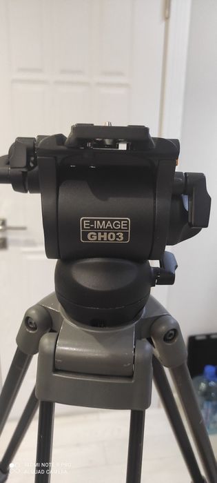 Продам штатив профессиональный