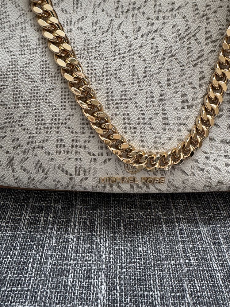 Дамска чанта Michael Kors