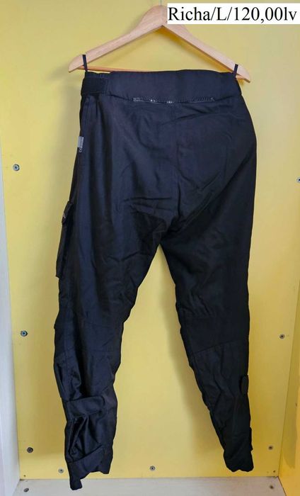 Нови текстилни мото панталони iXS, Triumph, Richa, Held