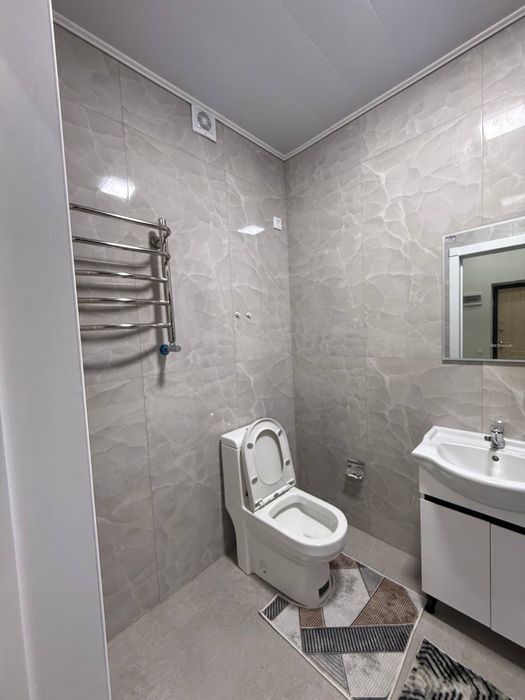 срочно продается каартира с отличном районе