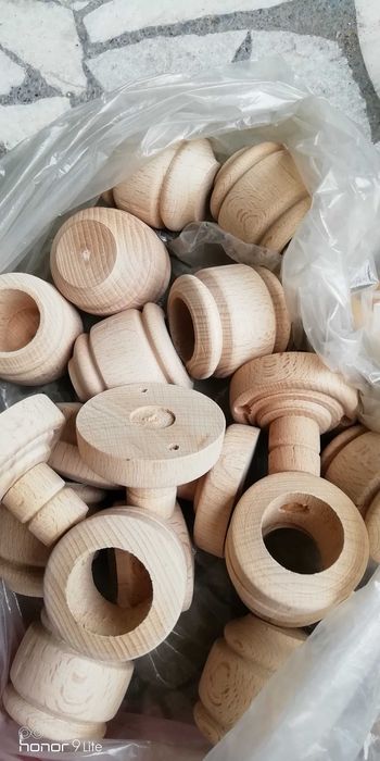 Дървени (бук) корнизи с халки