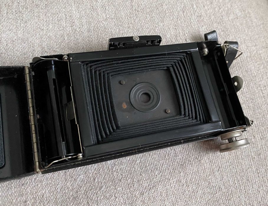 Camera foto burduf Kodak Folding Brownie Six-20 din 1900 retro vintage