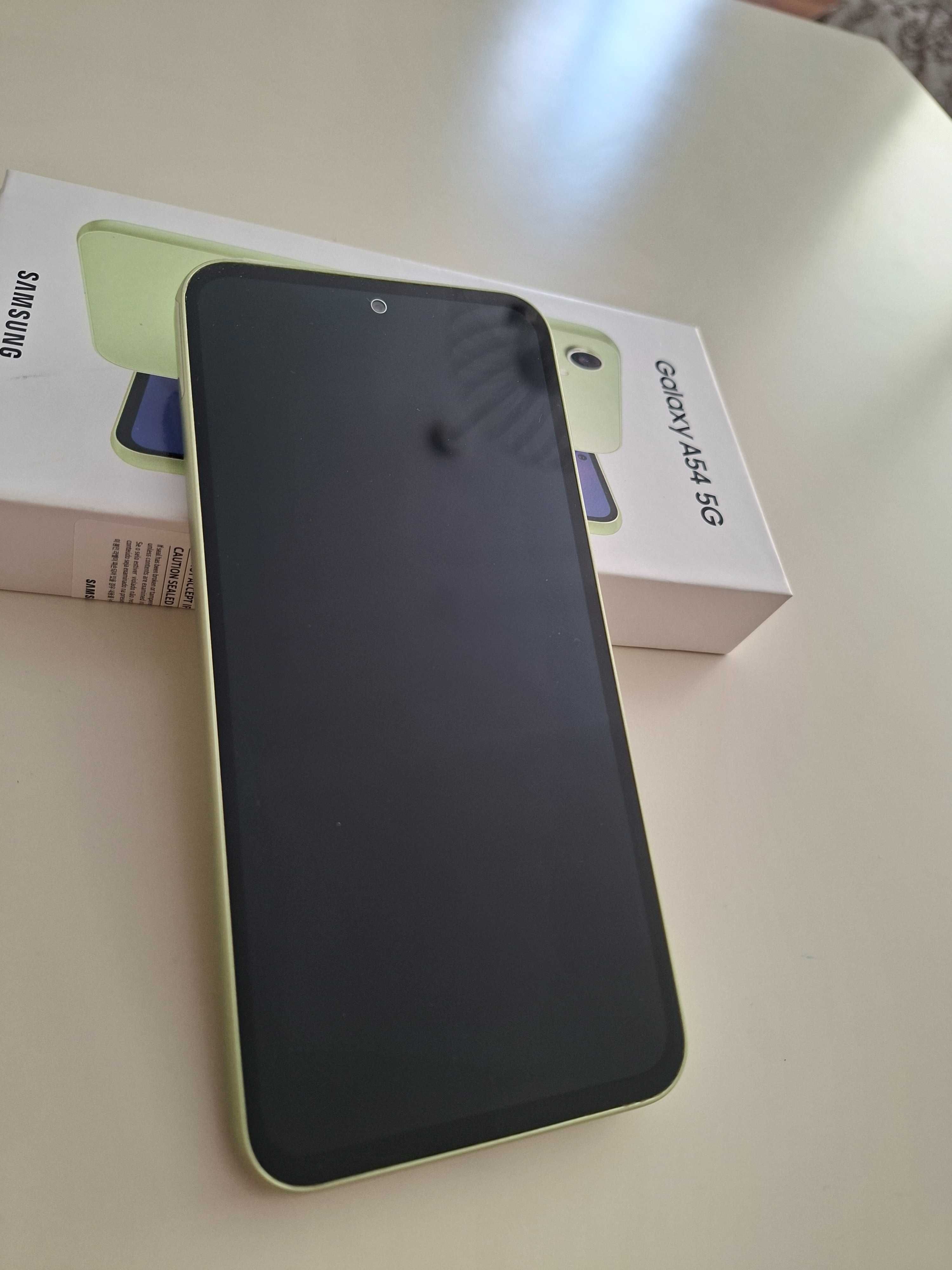 Запазен!Samsung A54 256 в отлично състояние