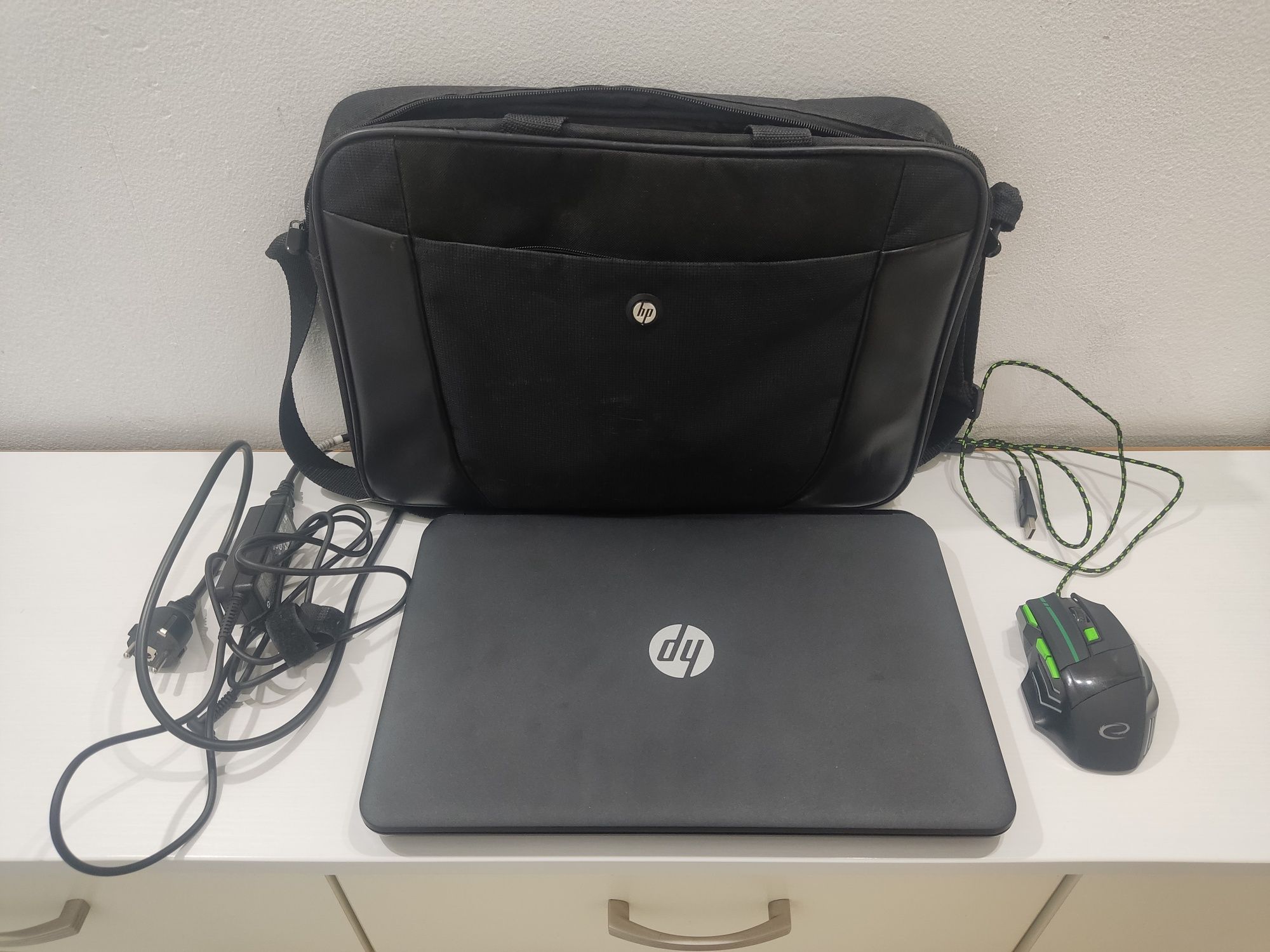 Лаптоп HP 250 G3