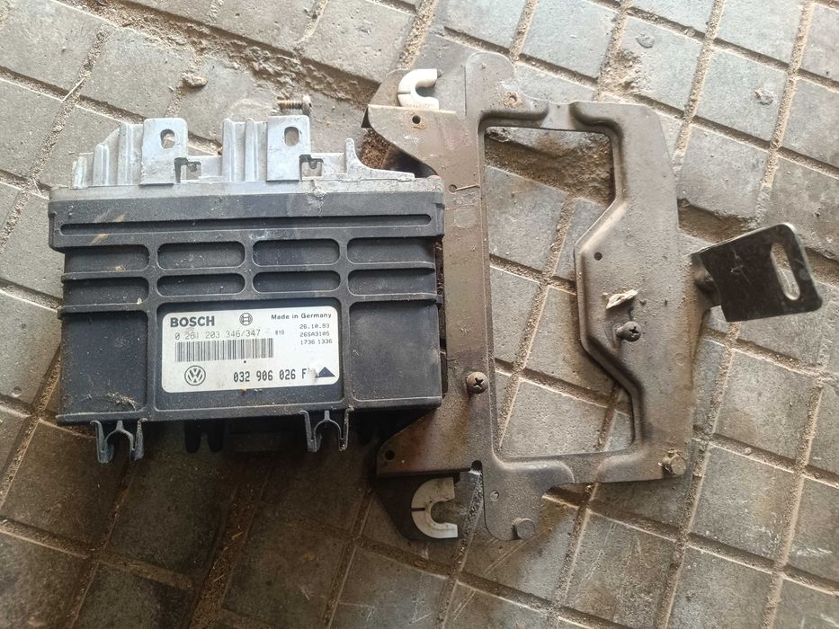 Компютър VW, SEAT, AUDI ECU/ECM Bosch O32 906 026 F и 6K0 906 027 E