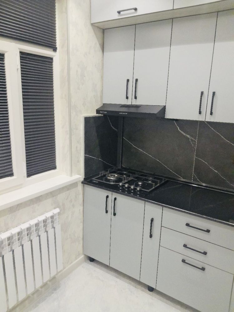 2/3/4 Максим горкий Продается срочно