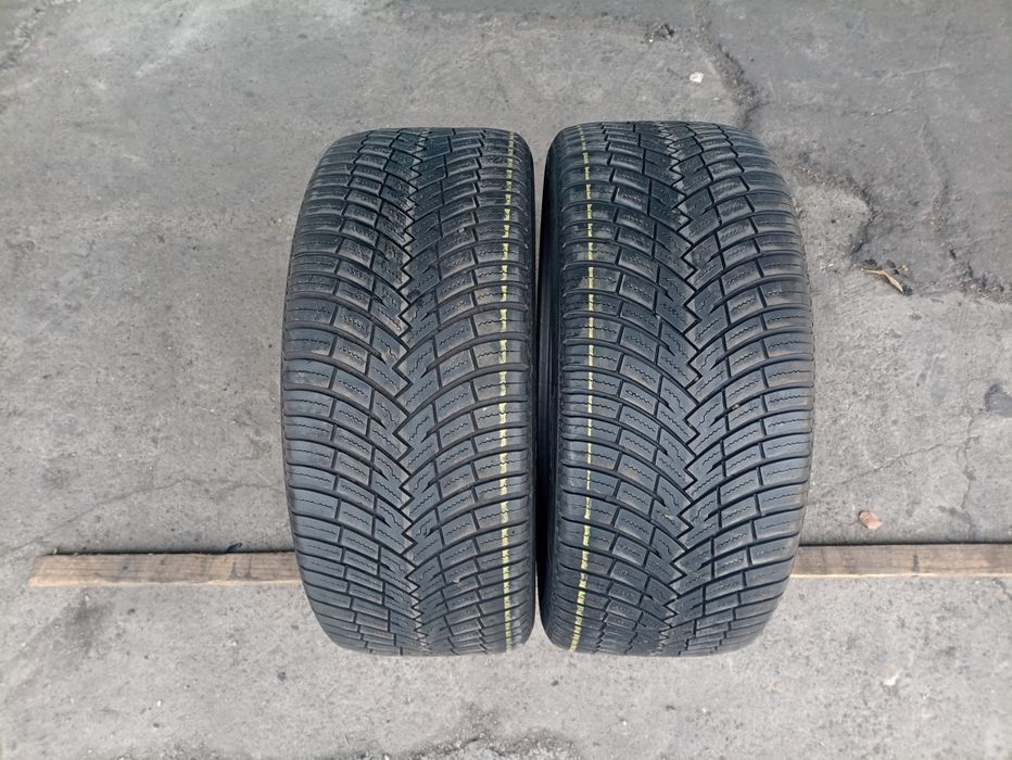 2 anvelope AllSeason Pirelli 255/45 R19 dot 4221
