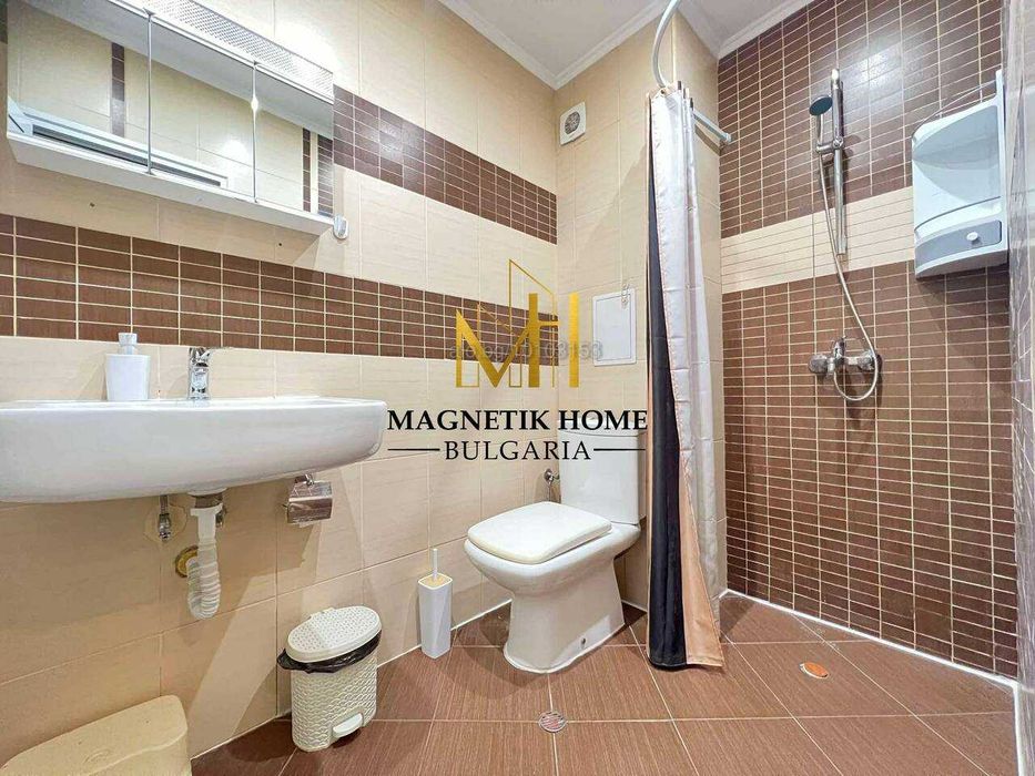 Дава се под наем Двустаен апартамент в Бургас, Славейков - 72 кв.м за 408 € - Снимка #4