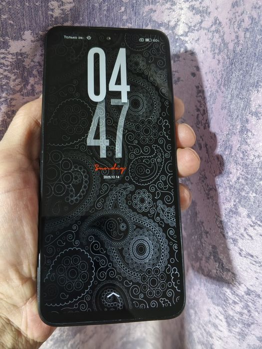 Продам телефон Редми 12 256г .