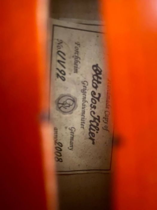 "Skripka Alt"

Brend: Otto Jos. K