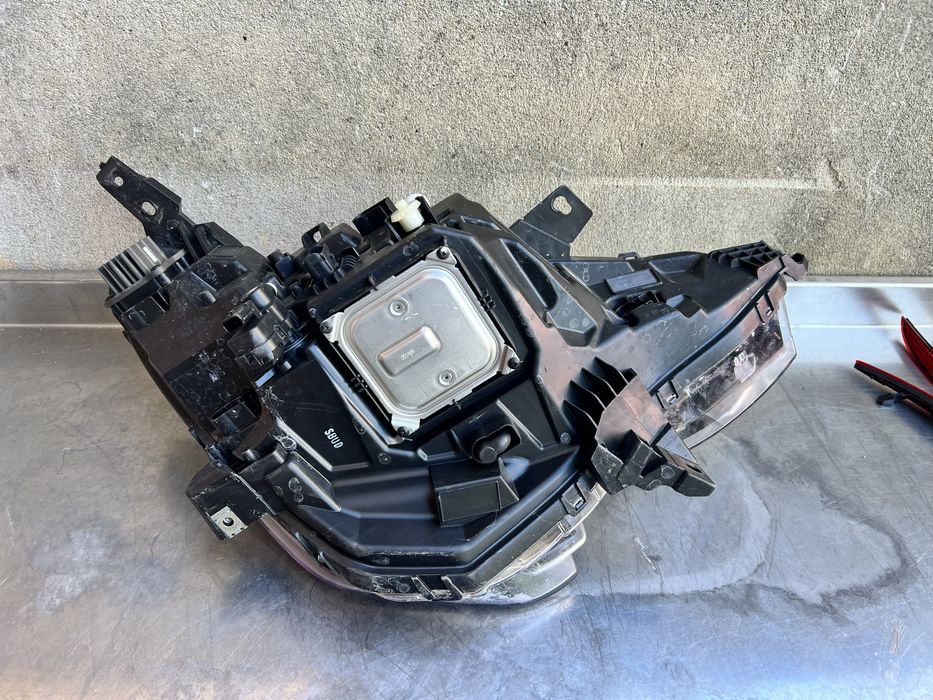 Far stanga full led Renault Arkana