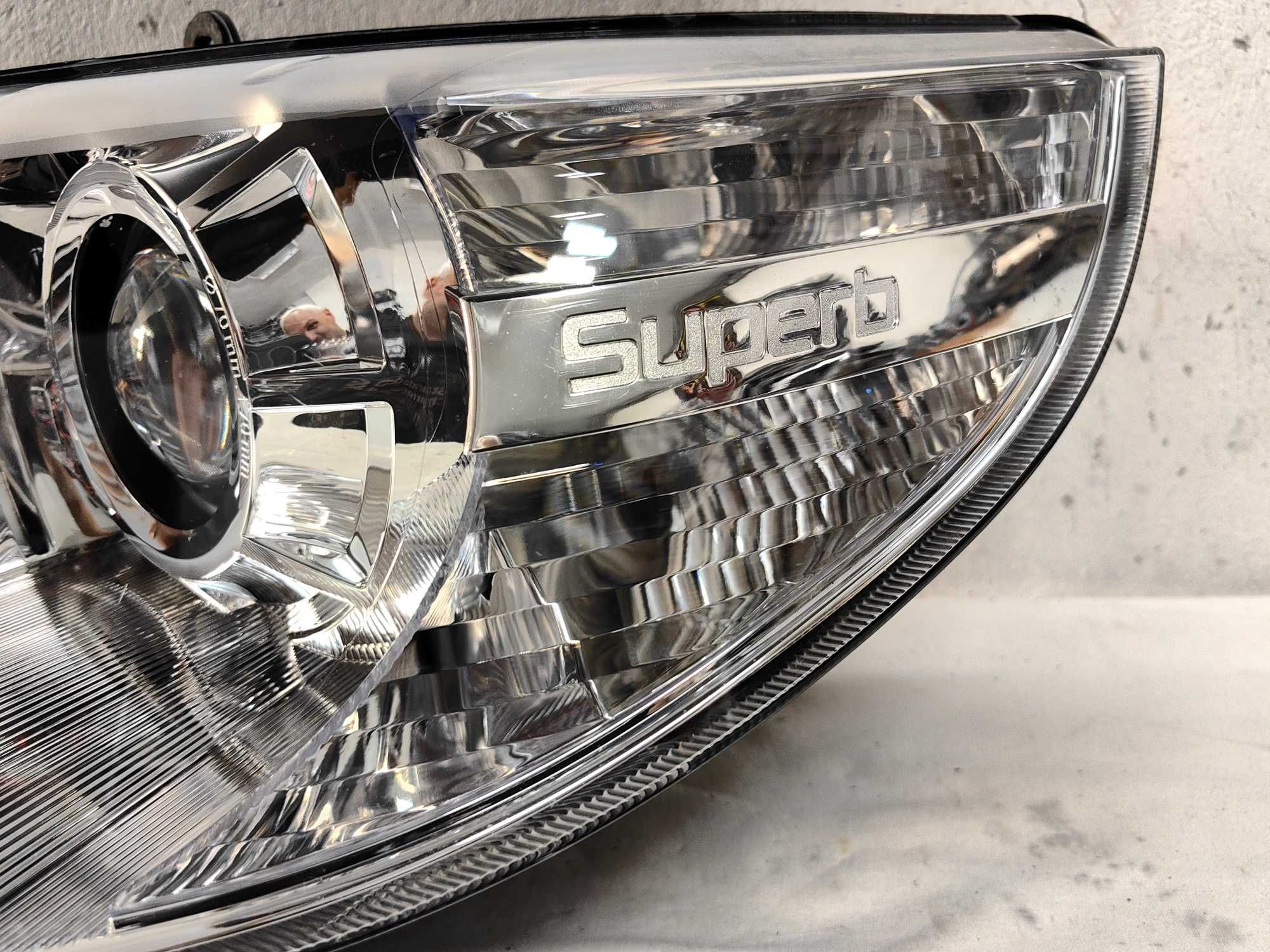 Оригинален фар Шкода Суперб  Skoda Superb  H7