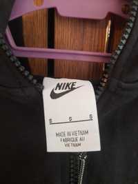 Hanorac Nike tech fleece