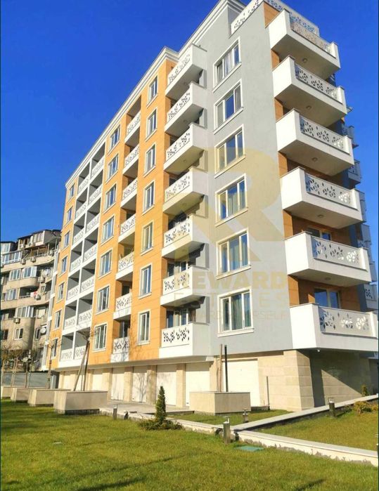 Продава се Двустаен апартамент в София, Подуяне - 75 кв.м за 2247 €/кв.м - Снимка #1