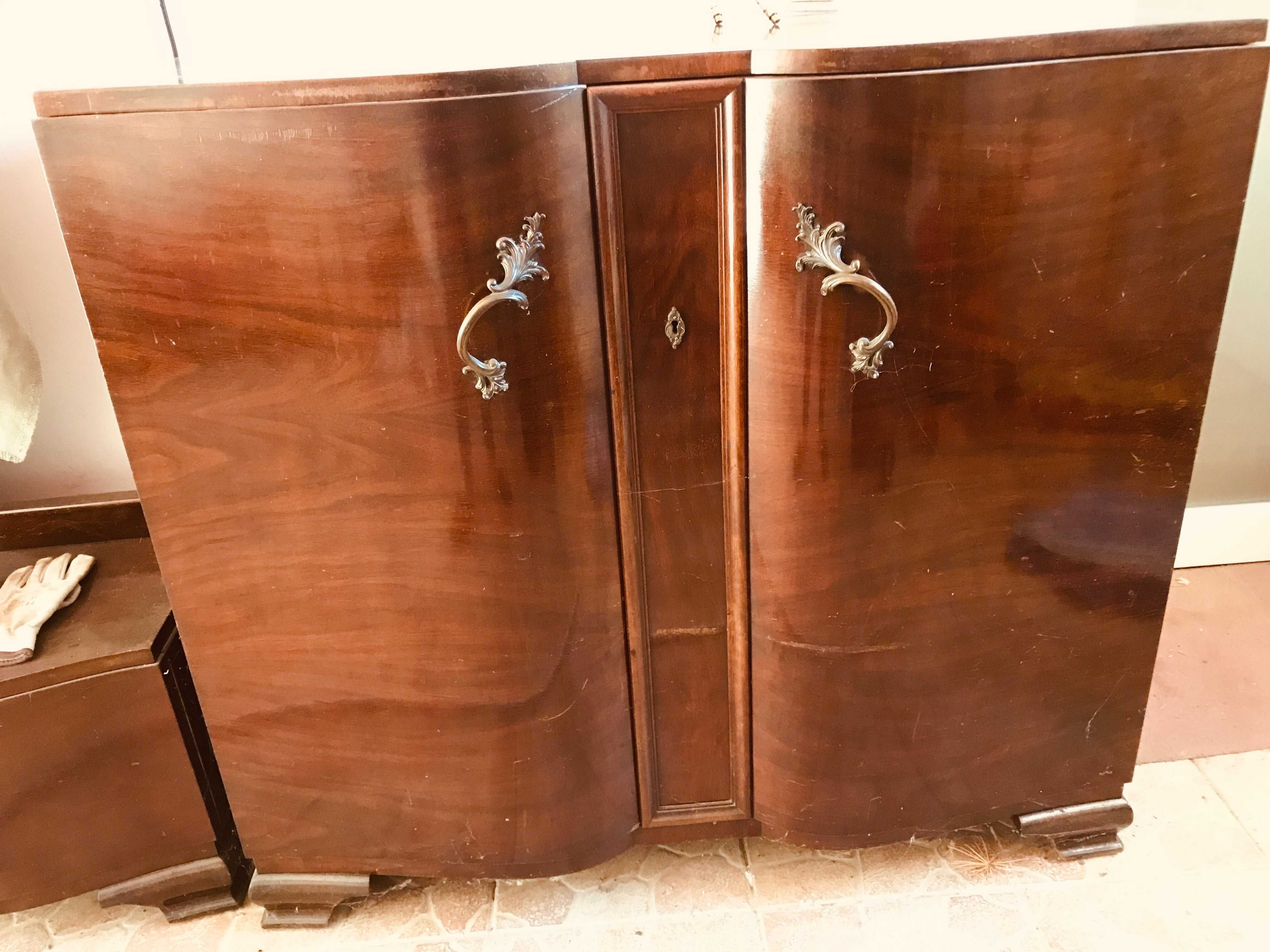 vand set mobila Lengyel furnizor casa regala  cca 100 ani