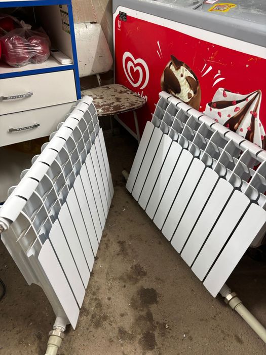 Батареи новые почти