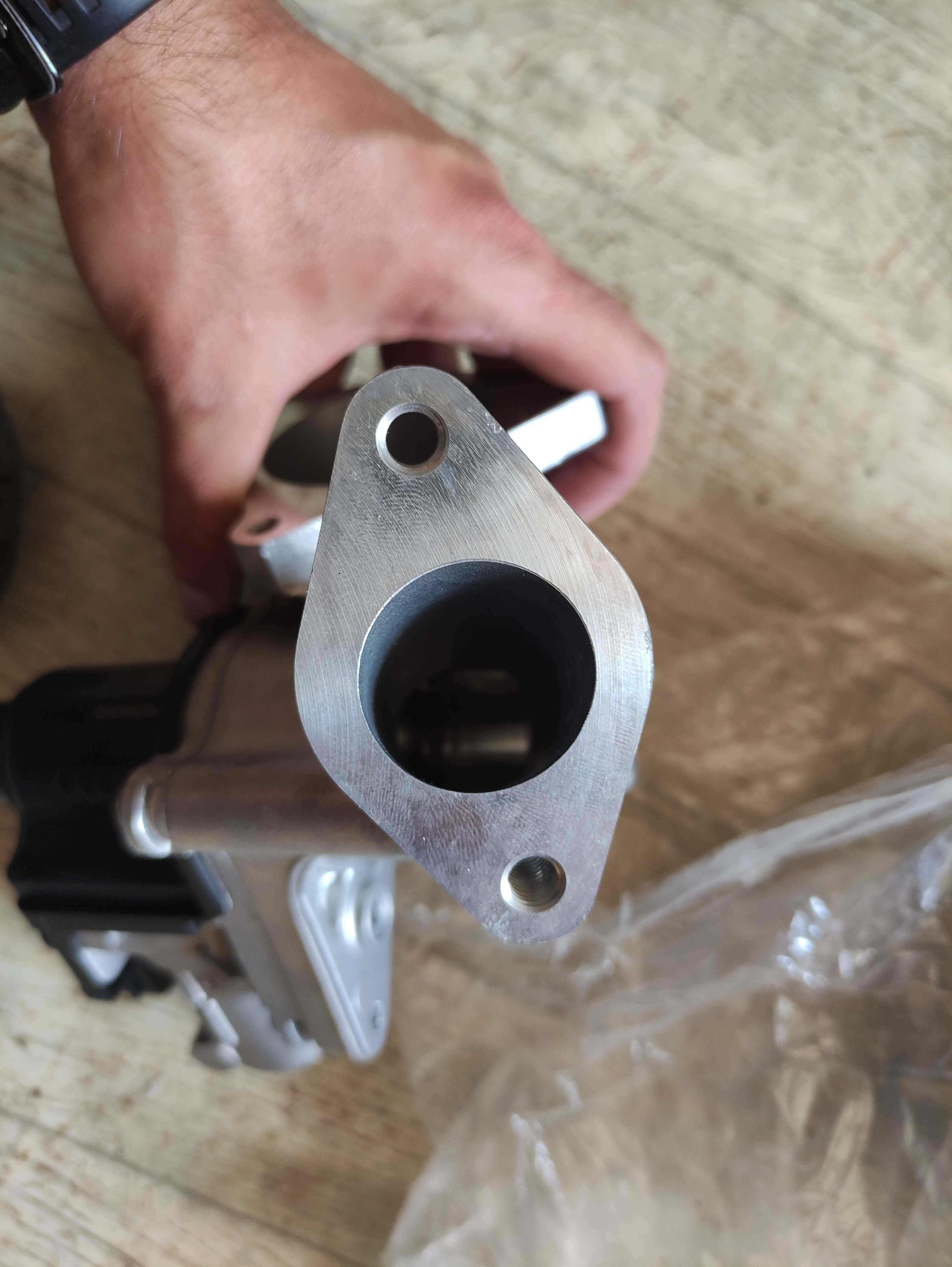 НОВ AGR (EGR) клапан за VW / Audi / Seat / Skoda