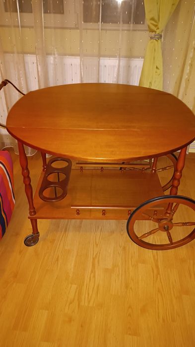 Masa pliabila cu suport sticle