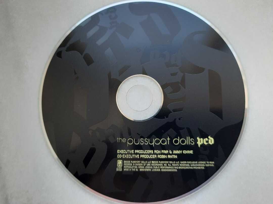 CD originale cu muzica diversa si mapa pentru 80 CD