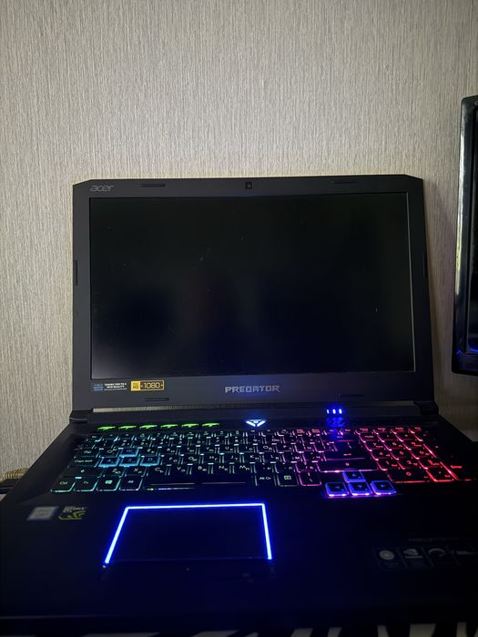 Predator Helios 500 PH517-51