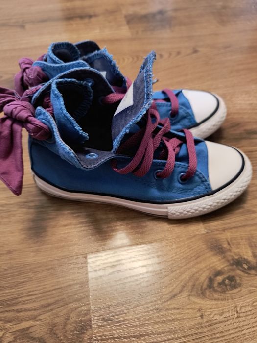 Tenesi Converse mărime 31