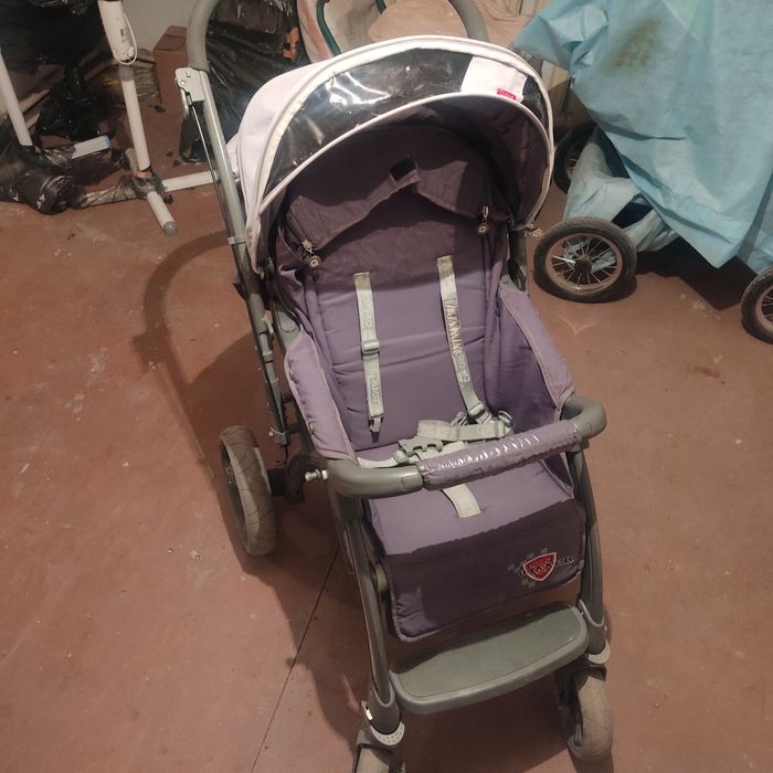 Коляска прогулочная