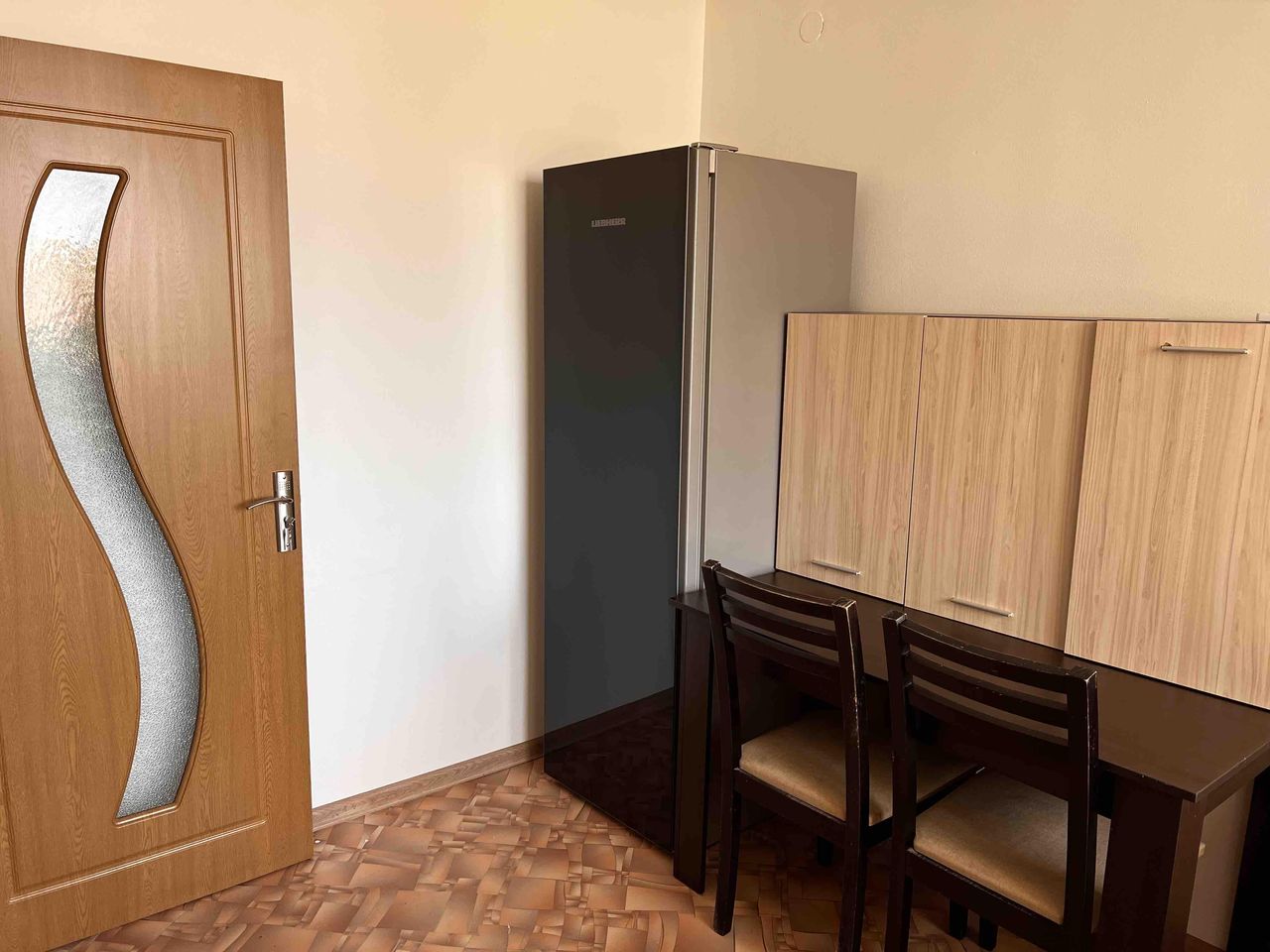 Дава се под наем Тристаен апартамент в Пловдив, Център - 78 кв.м за 450 € - Снимка #6