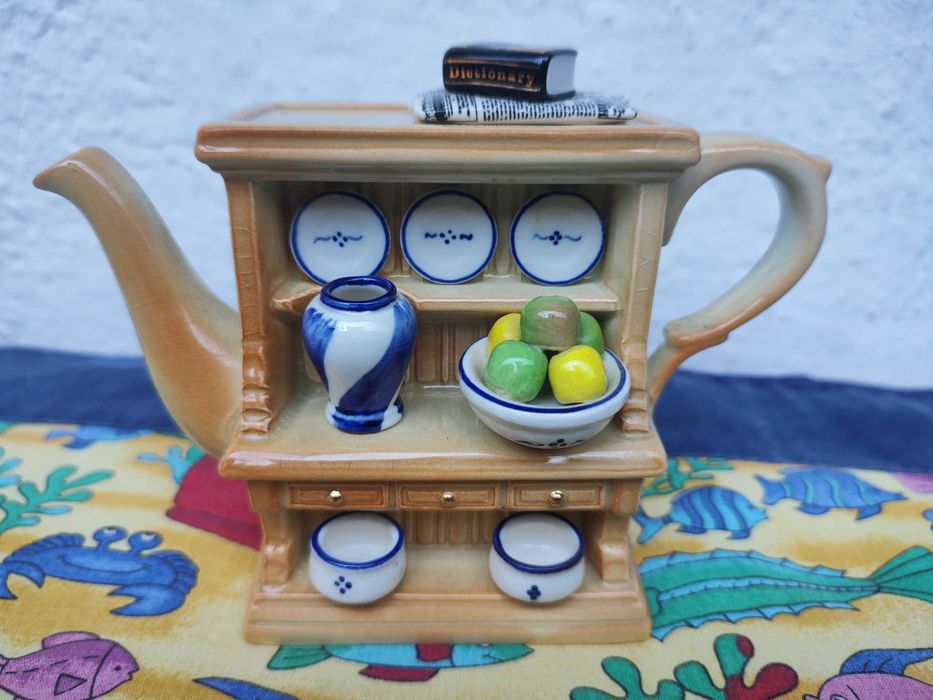 12 колекционерски чайника на Paul Cardew (Пол Кардю)