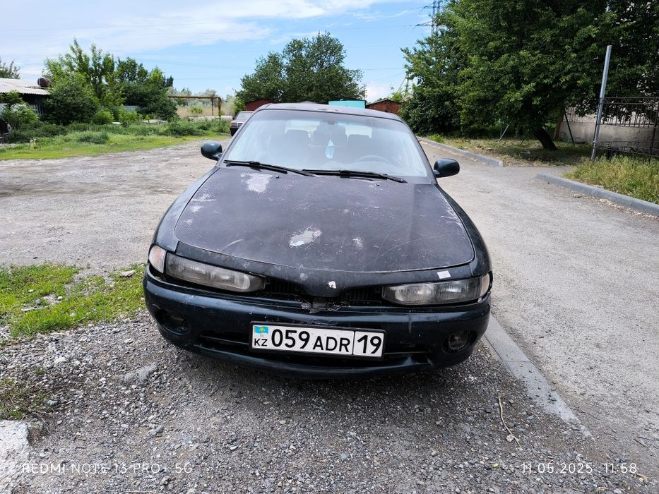 Mitsubishi Galant VII