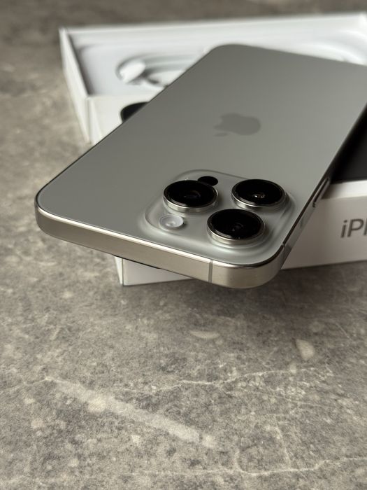 НОВ! iPhone 16 Pro Max 256GB ГАРАНЦИЯ!