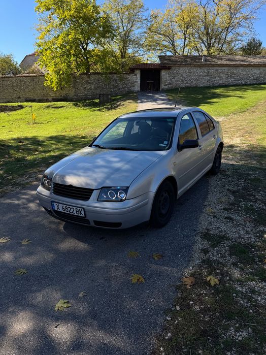 VW Bora 1.9 TDI 1999 – здрава, поддържана, без забележки по мотора