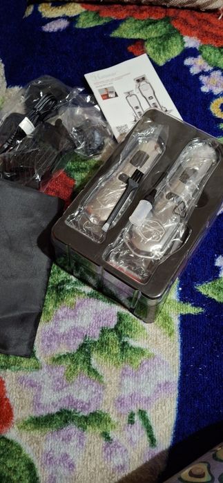 Продам набор для стрижки . Машинка и тример  . 20000