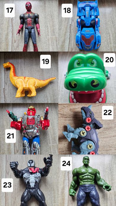 Детски играчки - динозаври,герои ,коли. Цени от 10 лв до 40 лв