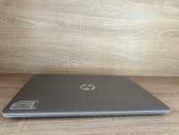 Laptop HP i3 generatia 7