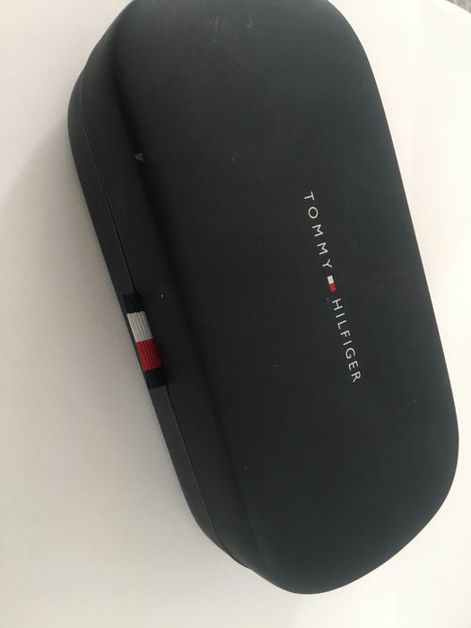 Слънчеви очила Tommy Hilfiger